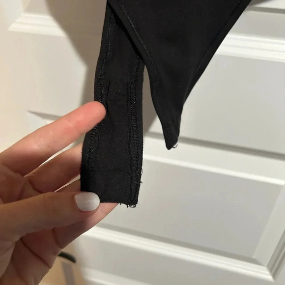 Boutique black bodysuit - Picture 3 of 6